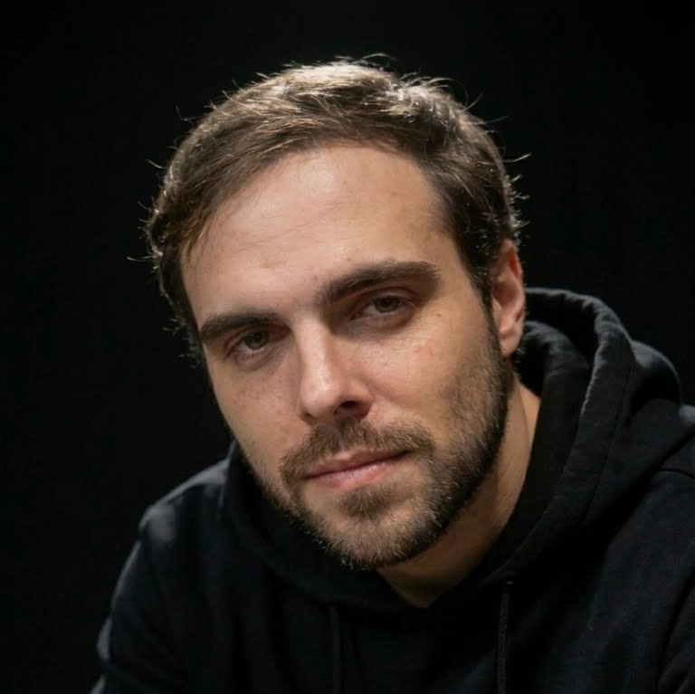 João, fundador da Atraia